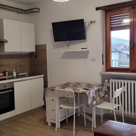 Casa Con Terrazzo E Vista Διαμέρισμα Chiomonte Εξωτερικό φωτογραφία