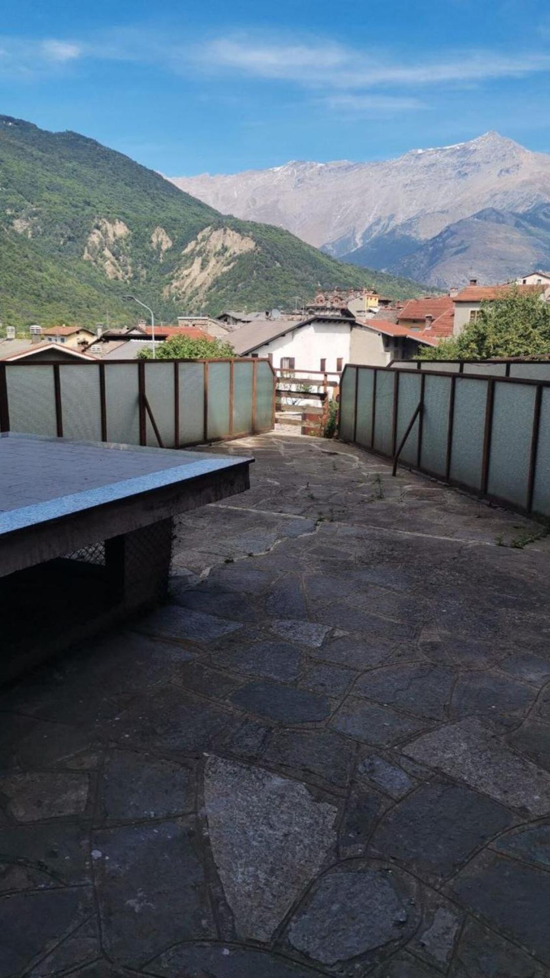 Casa Con Terrazzo E Vista Διαμέρισμα Chiomonte Εξωτερικό φωτογραφία